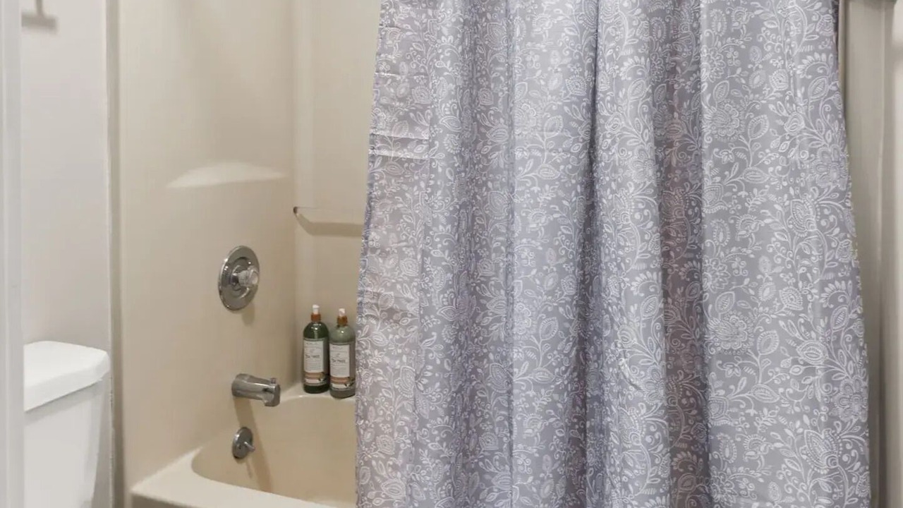 Photo of Bathroom in Kimberling City