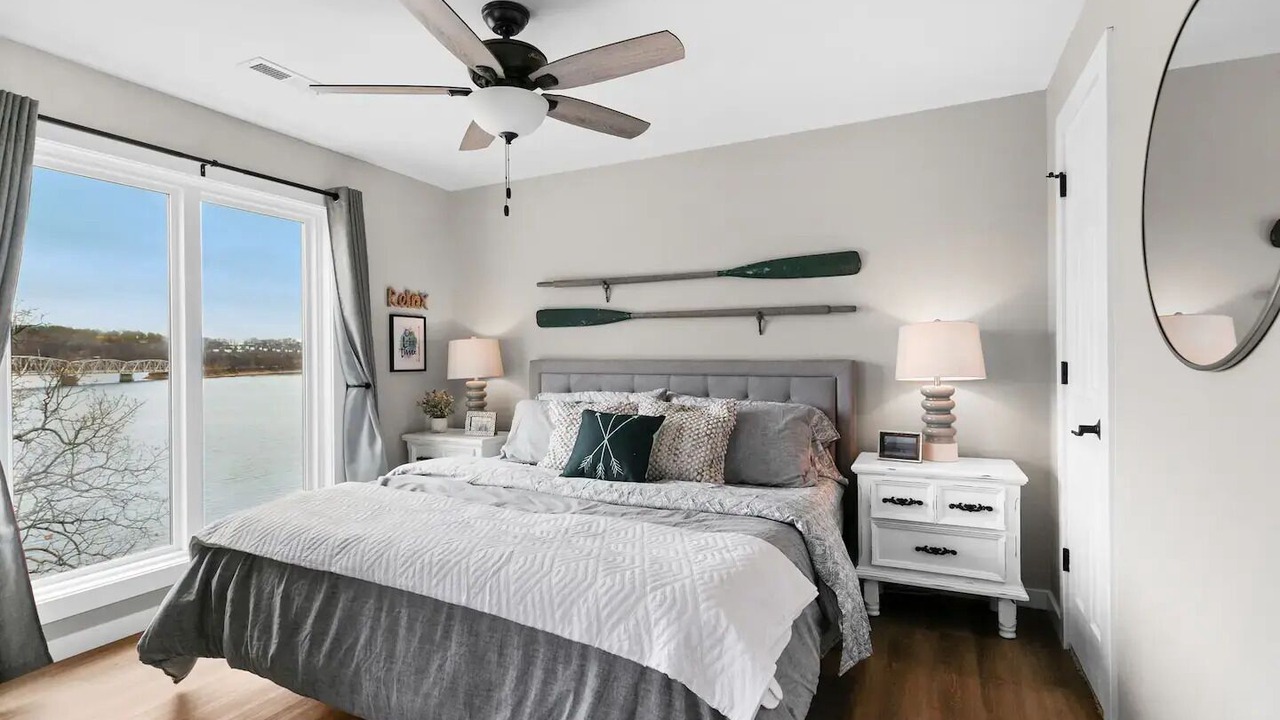 Photo of Bedroom in Kimberling City