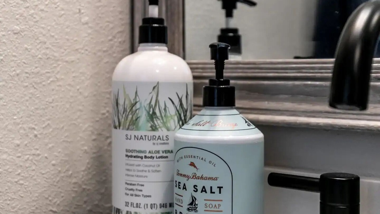 Photo of Bathroom in Kimberling City