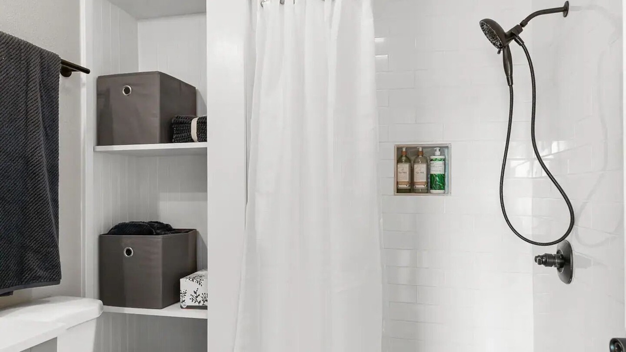 Photo of Bathroom in Kimberling City