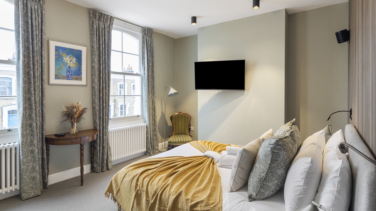 Photo of Bedroom in Canonbury