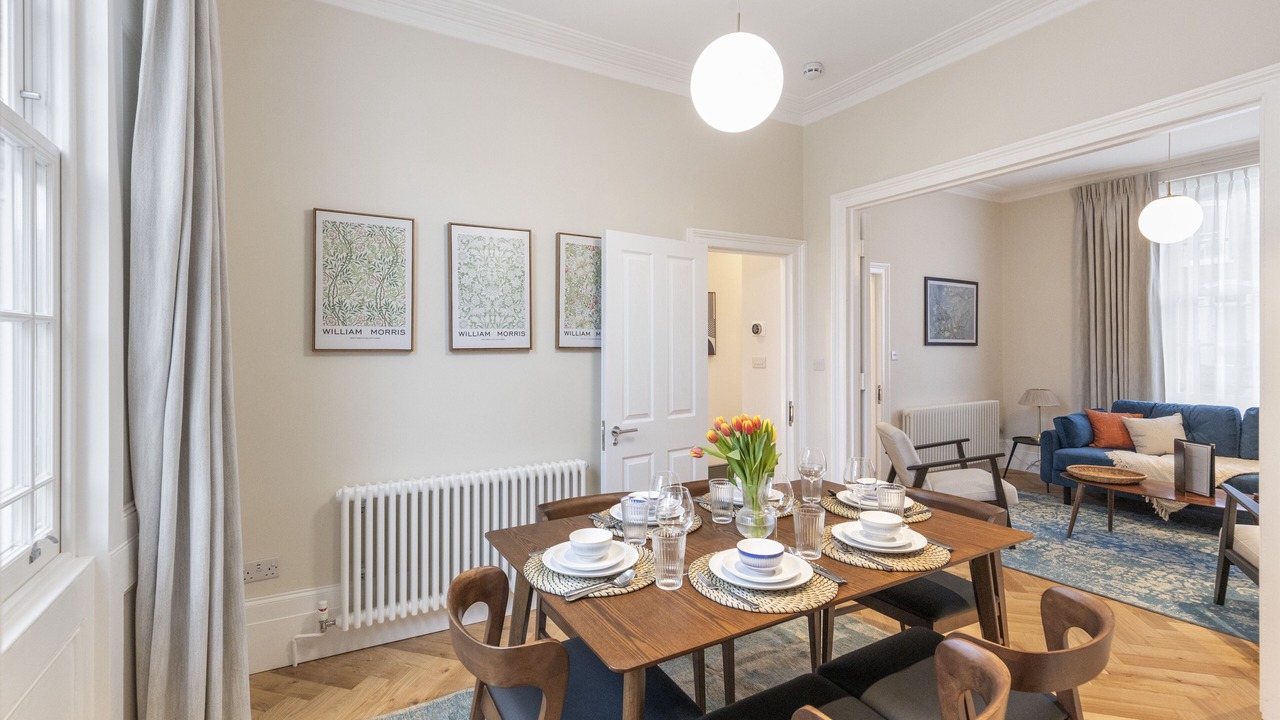 Photo of Others in Canonbury