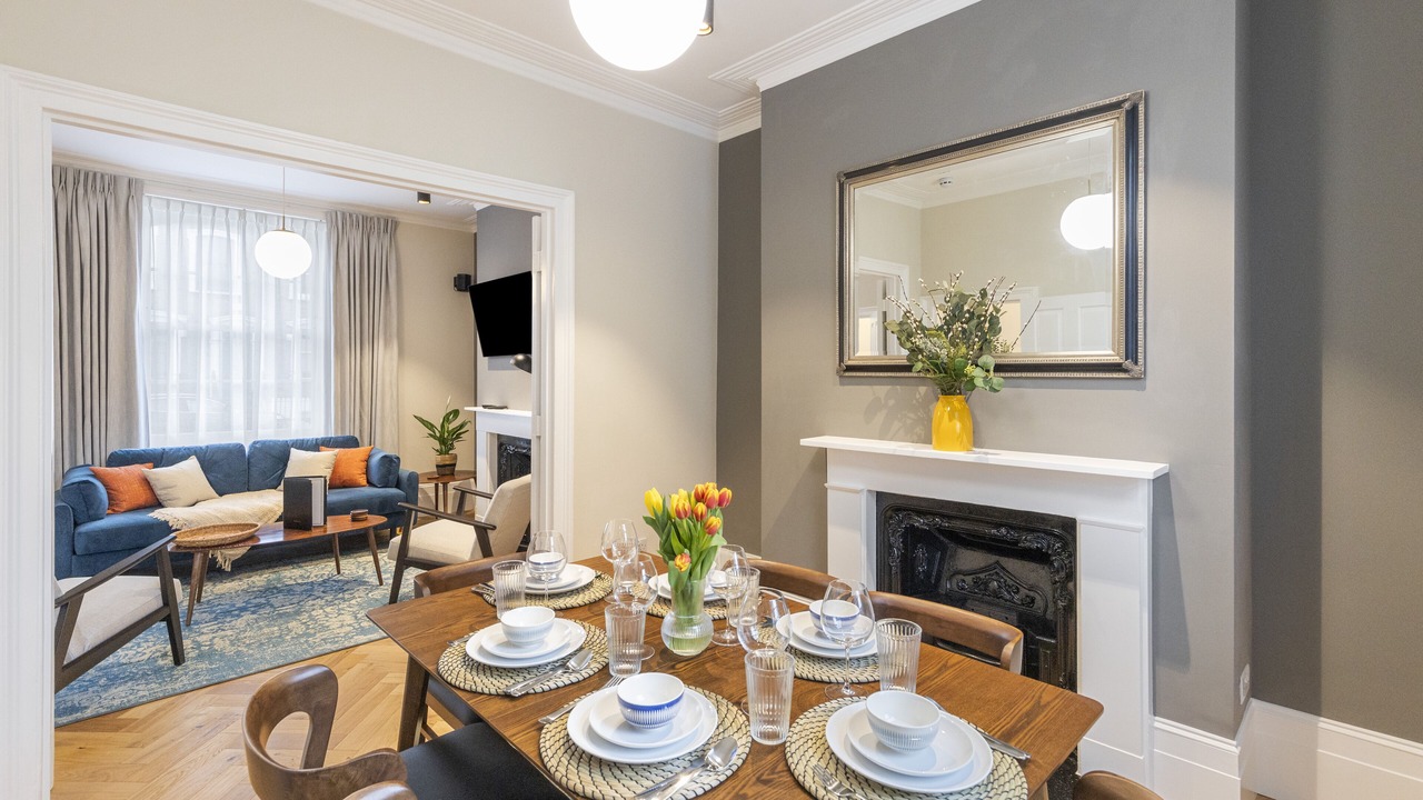 Photo of Others in Canonbury