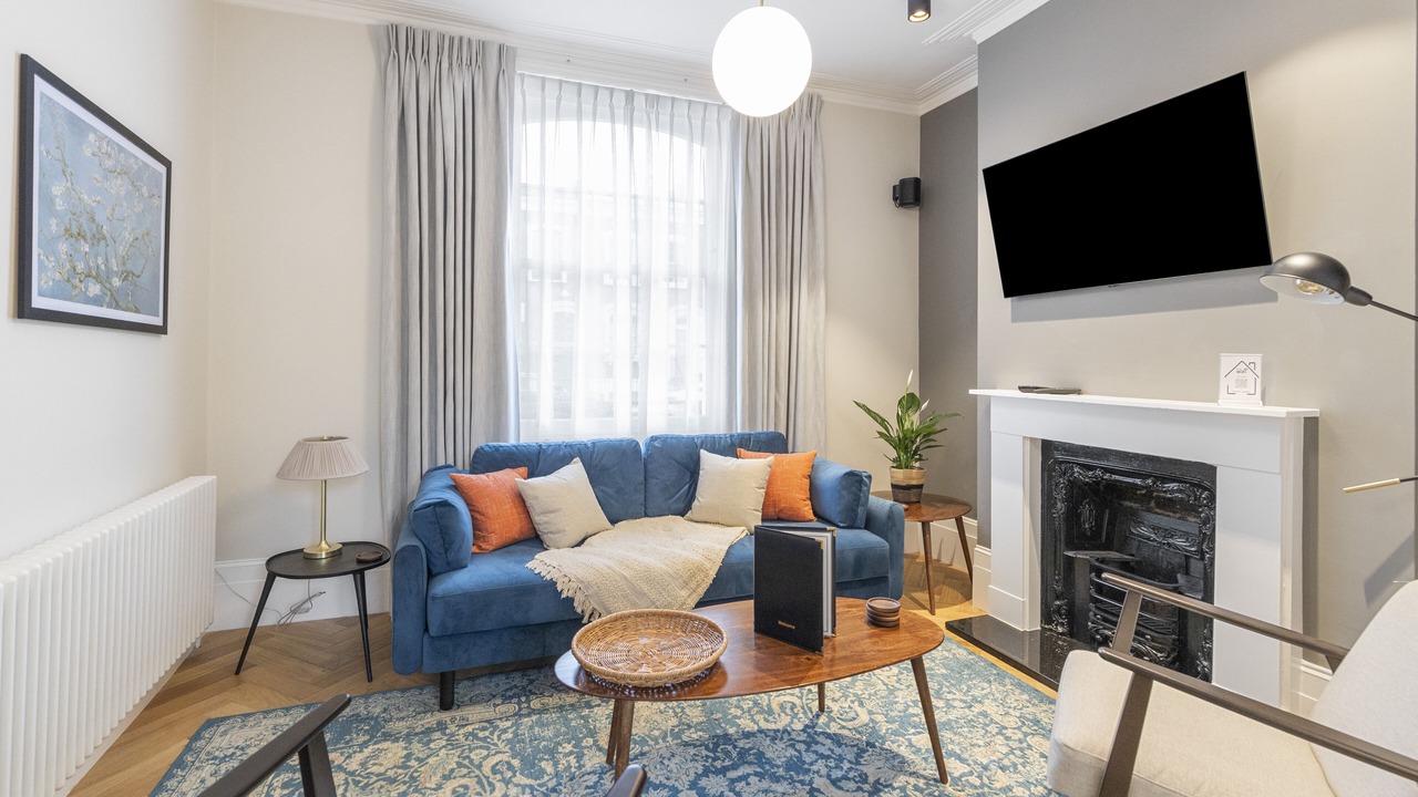 Photo of Livingroom in Canonbury