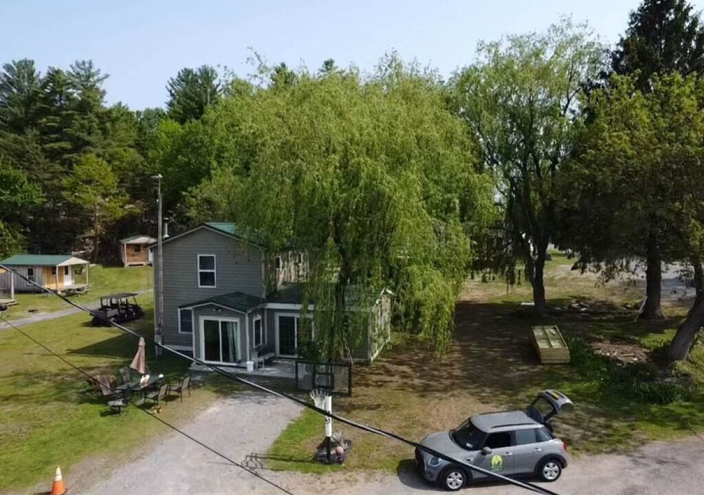 Photo of Outdoor in Brier Hill