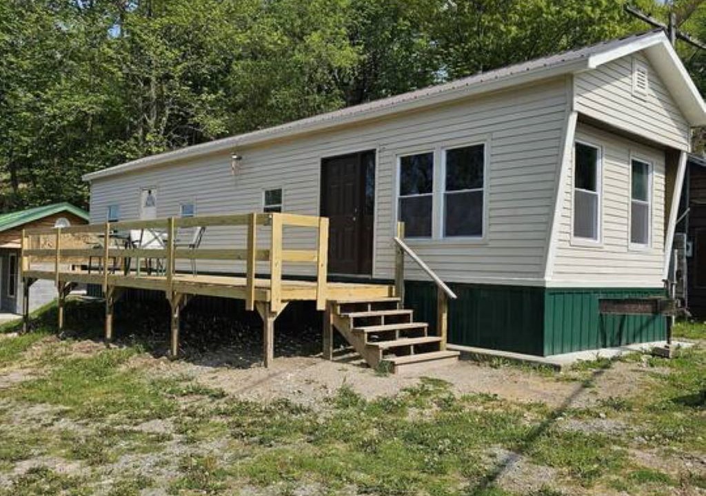 Photo of Outdoor in Brier Hill