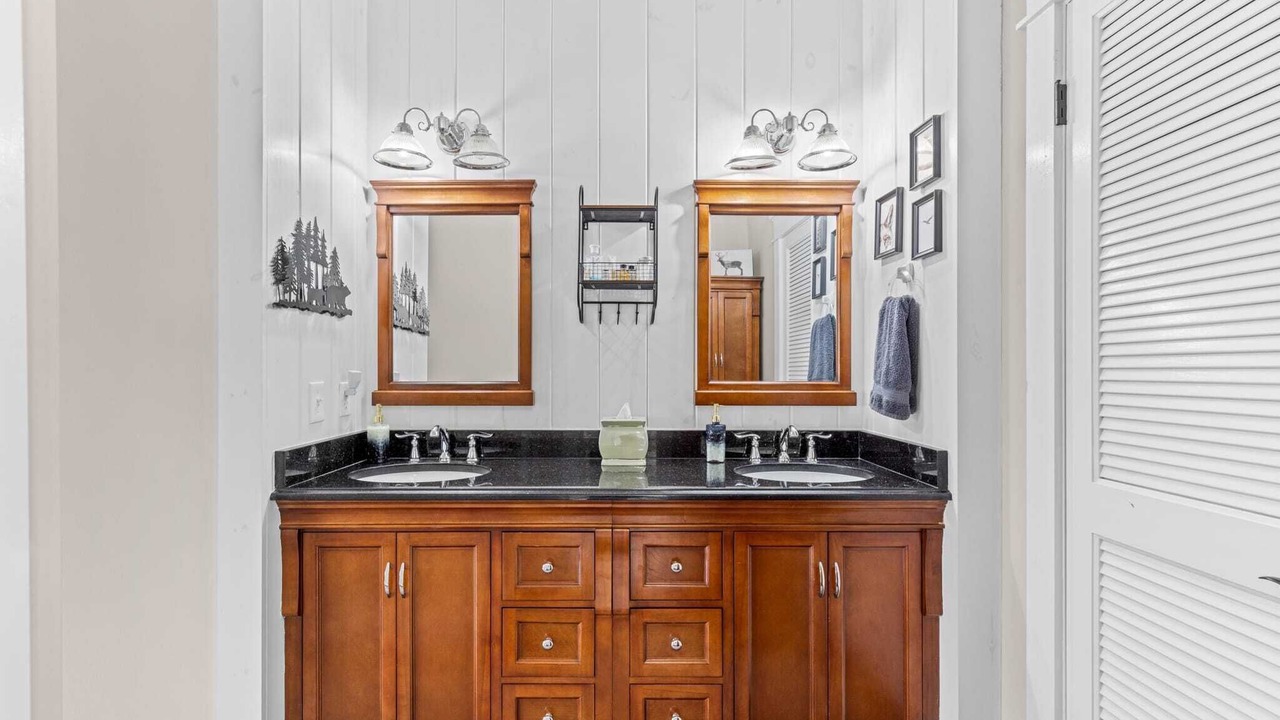 Photo of Others in Big Canoe