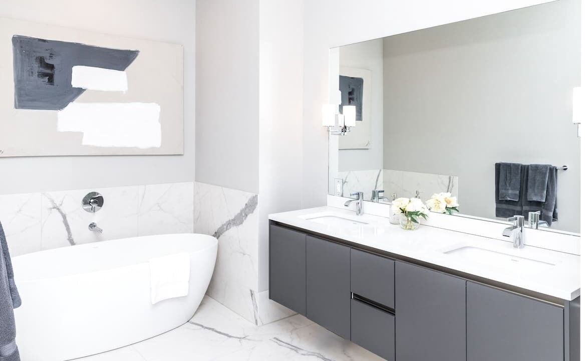 Photo of Bathroom in Near North Side