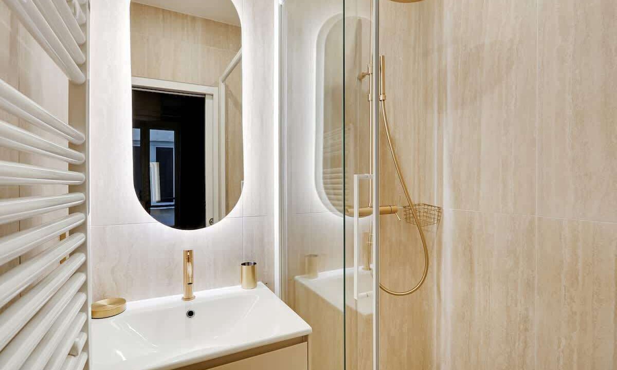 Photo of Bathroom in Madeleine