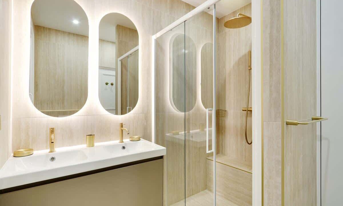 Photo of Bathroom in Madeleine