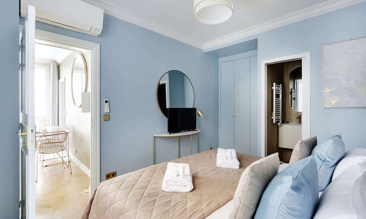 Photo of Bedroom in Madeleine