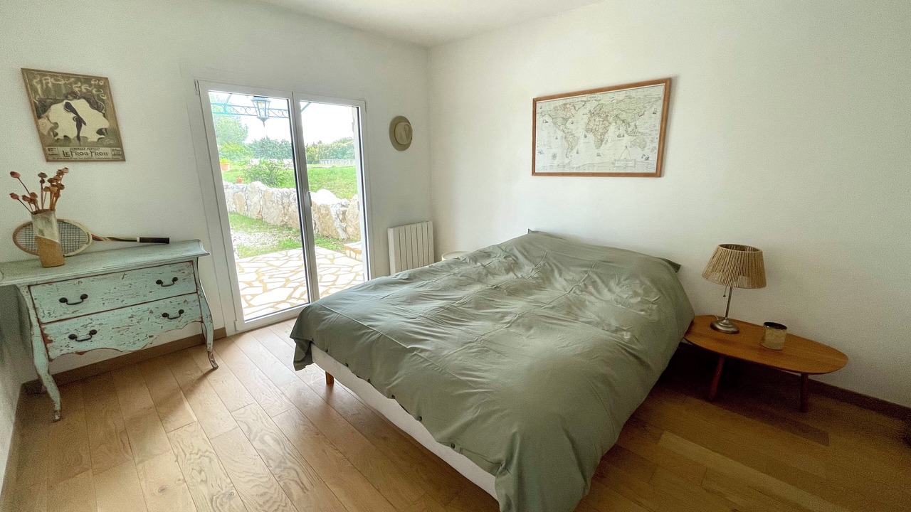 Photo of Bedroom in Pujaut