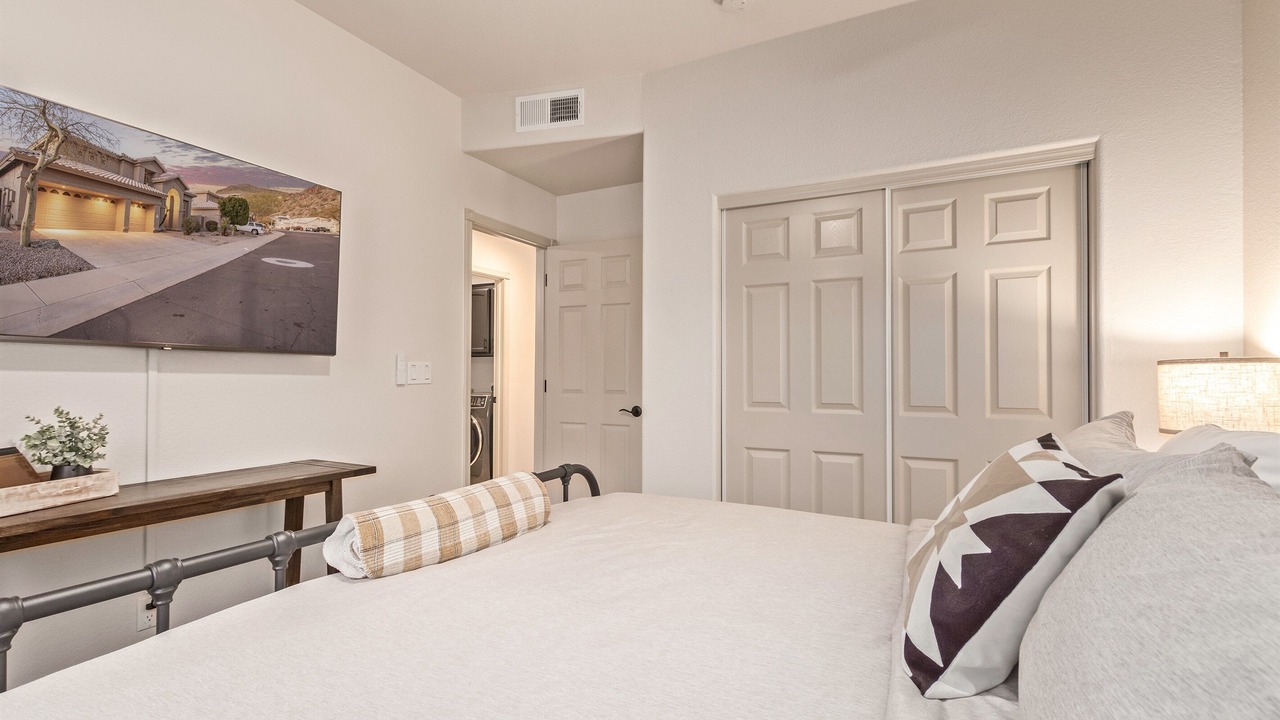 Photo of Bedroom in Foothills