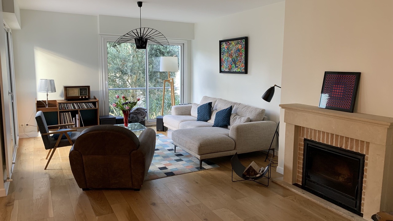 Photo of Livingroom in Clamart