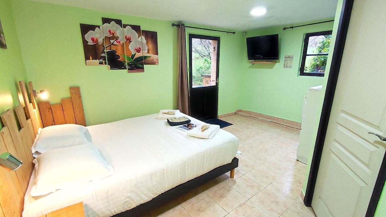 Photo of Others in Vitrac