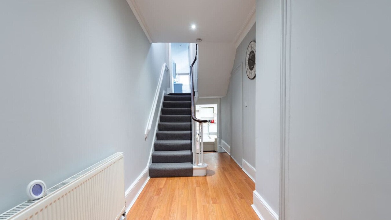 Photo of Others in Wimbledon