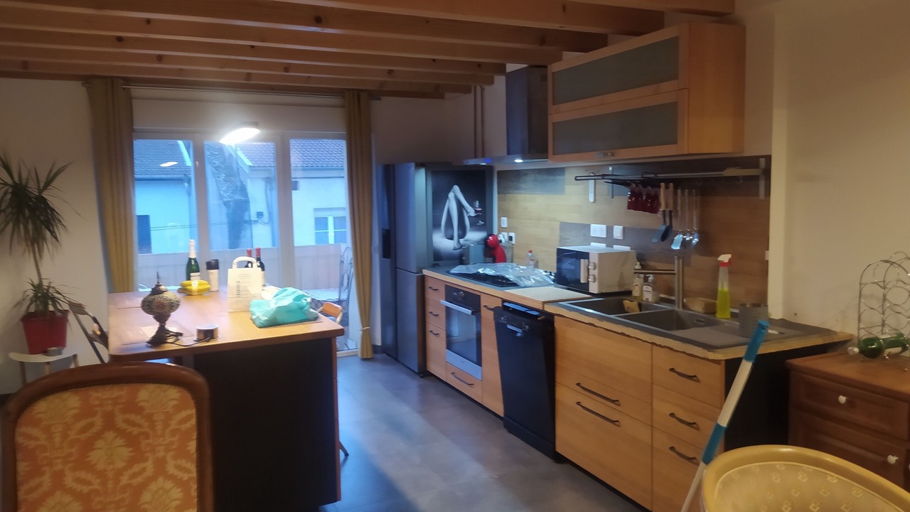 Photo of Kitchen in Maron