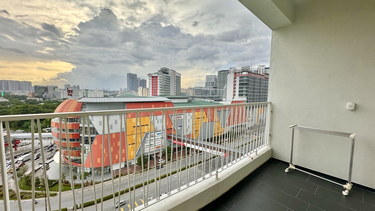 Photo of Patio Balcony in Maluri