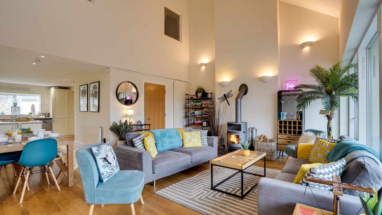 Photo of Livingroom in Cirencester