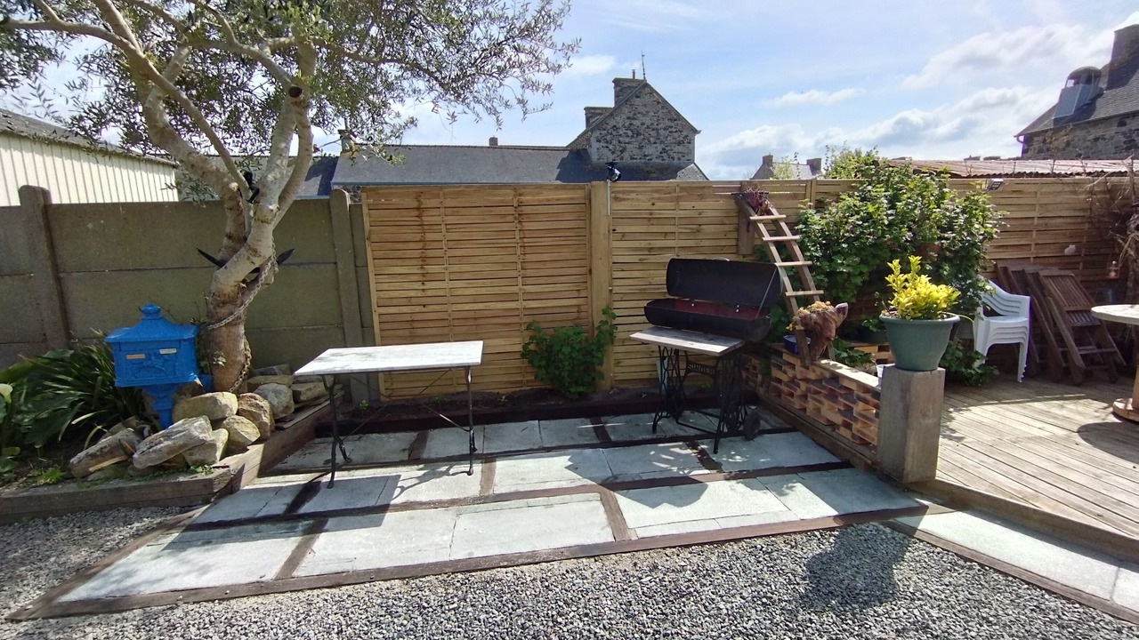 Photo of Outdoor in Hirel