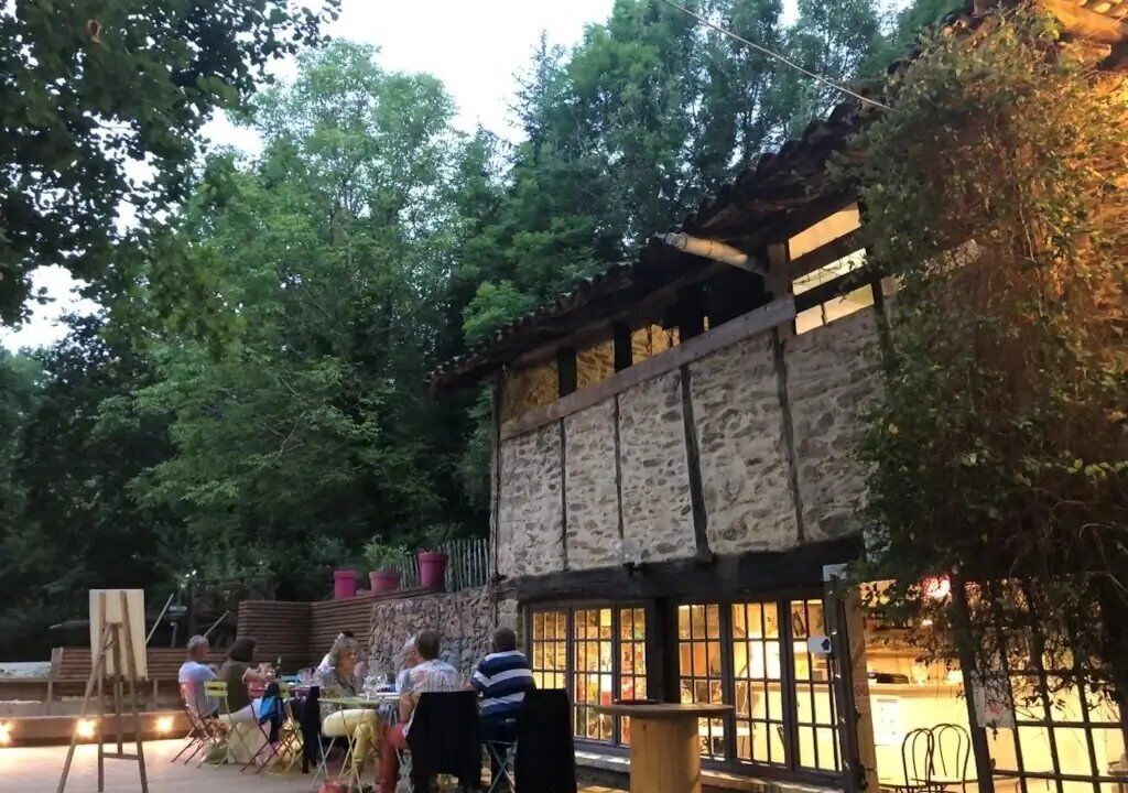 Photo of Outdoor in Saint-Constant-Fournoules