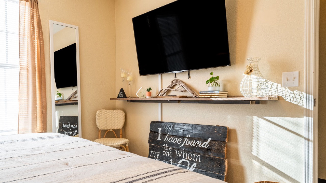 Photo of Bedroom in Springdale