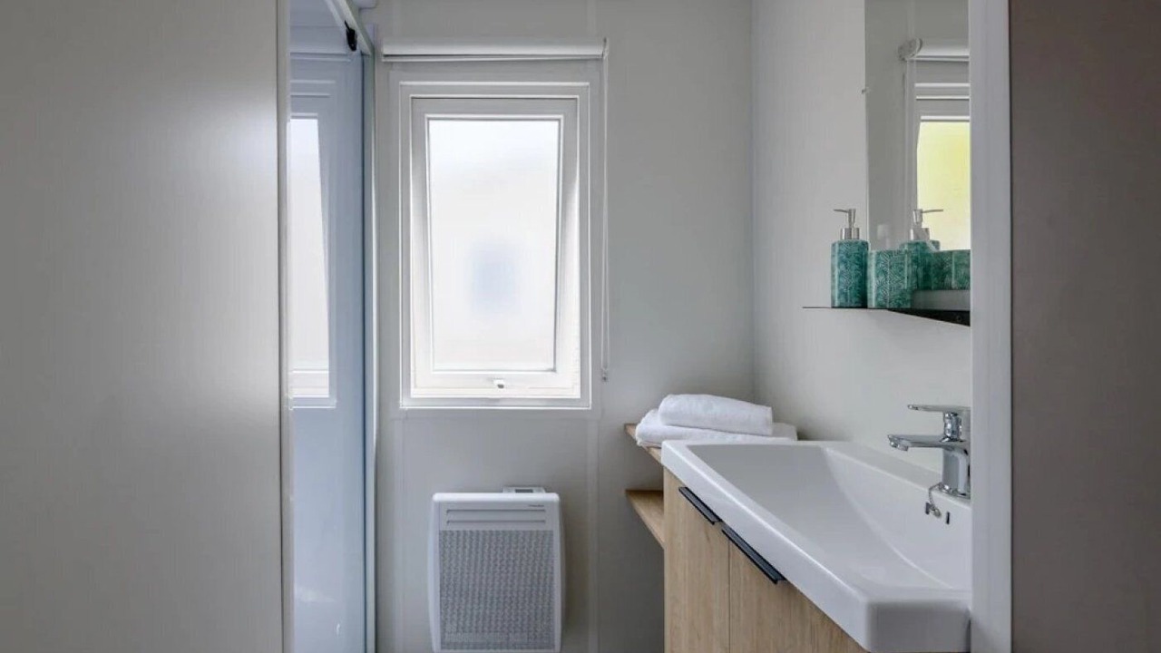 Photo of Bathroom in Parentis-en-Born