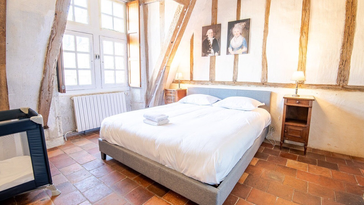 Photo of Bedroom in Athee-sur-Cher