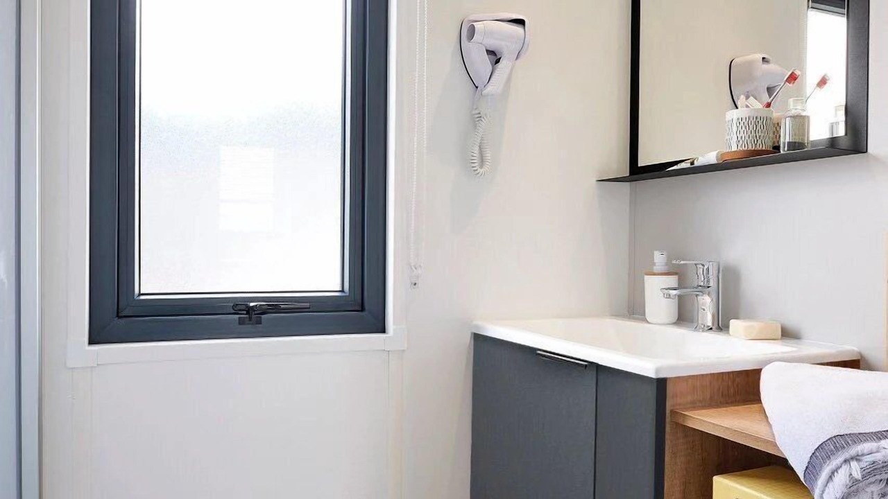 Photo of Bathroom in Thegra