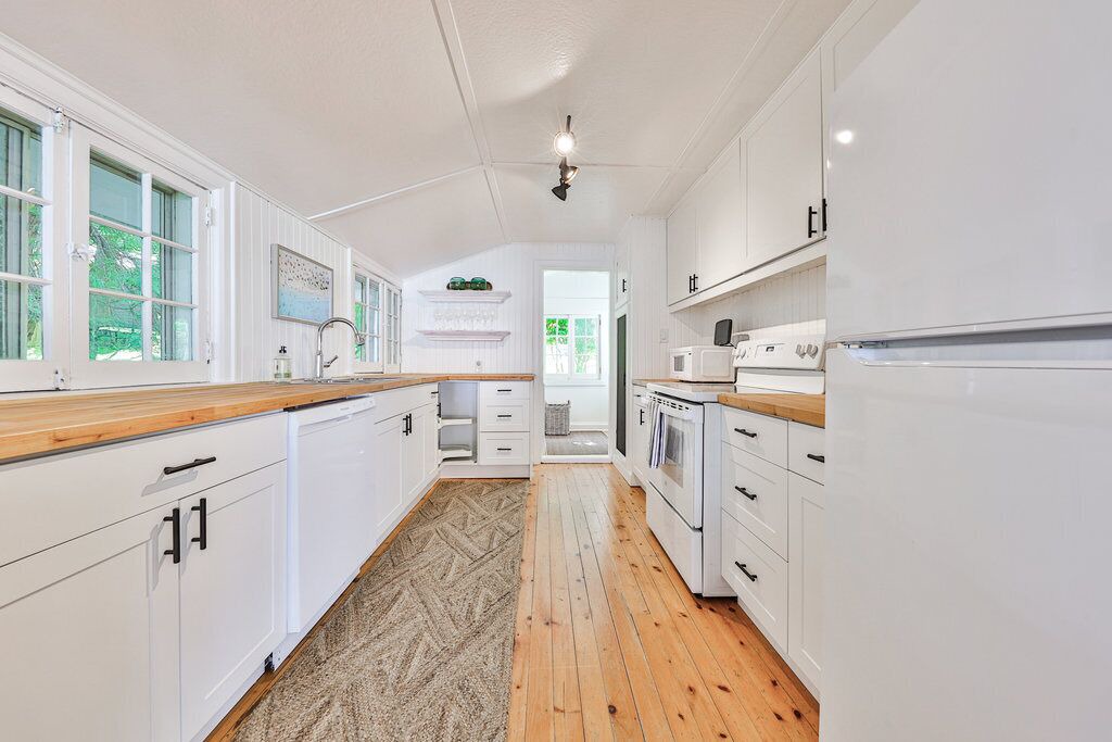 Photo of Kitchen in Scugog