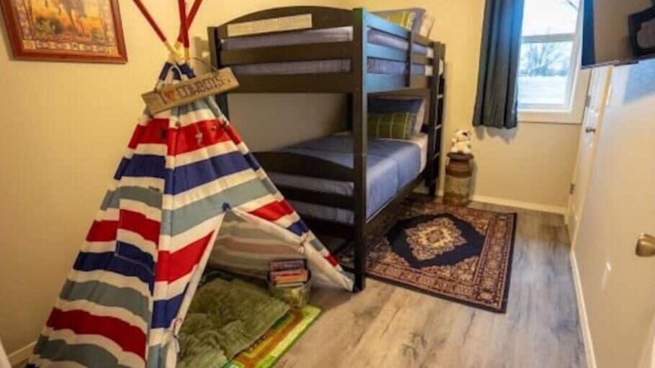 Photo of Bedroom in Warner
