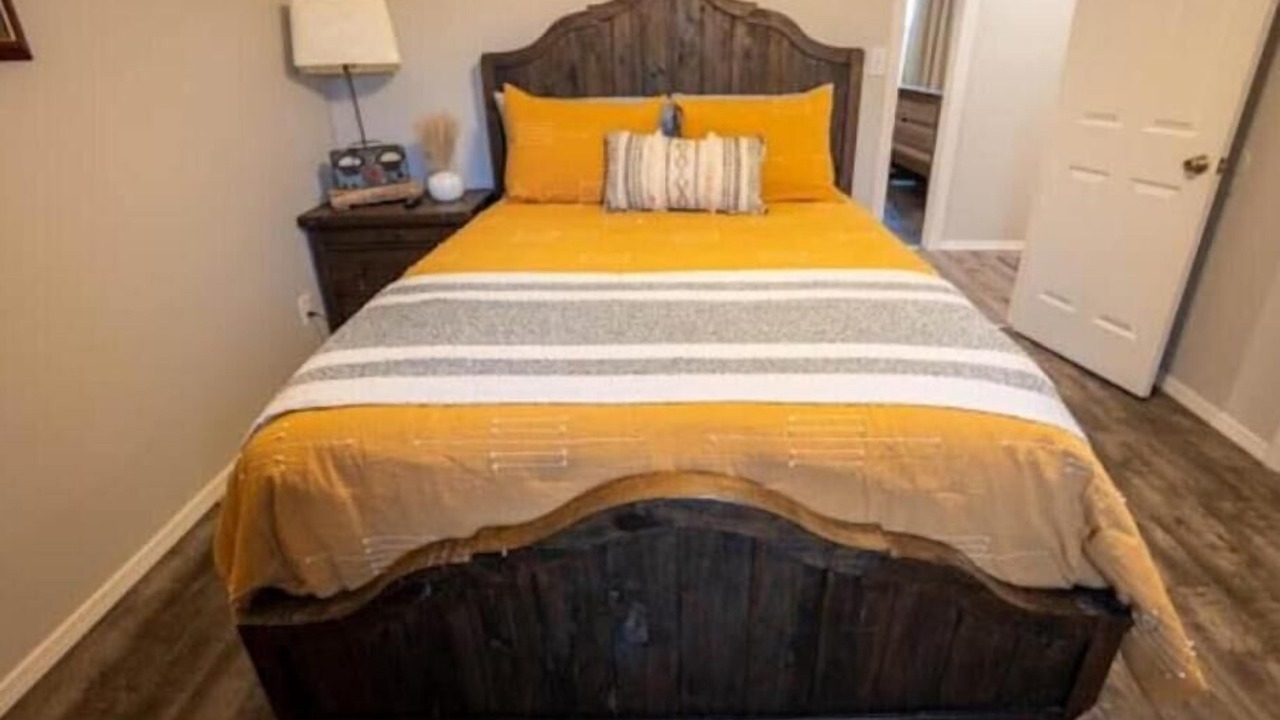 Photo of Bedroom in Warner