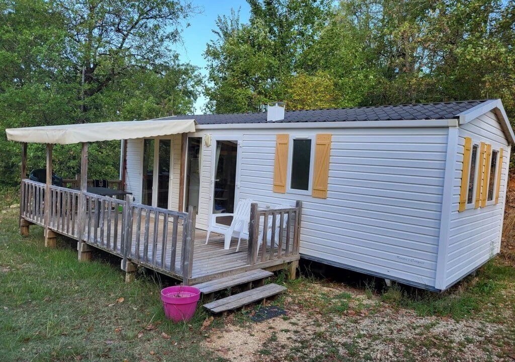 Photo of Outdoor in Salles