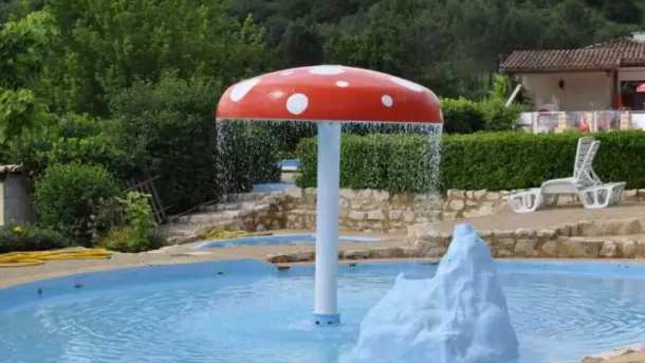 Photo of Outdoor in Salles