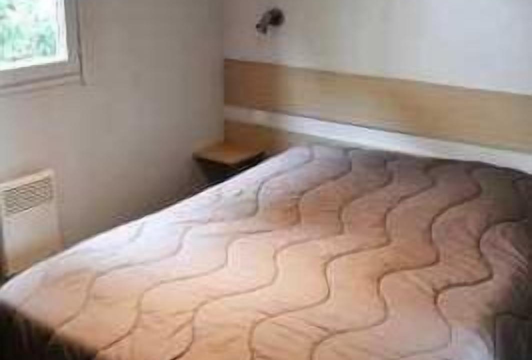 Photo of Bedroom in Castelnau-de-Guers