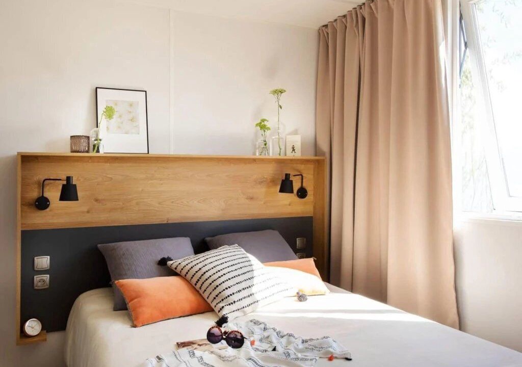 Photo of Bedroom in Salles-Curan