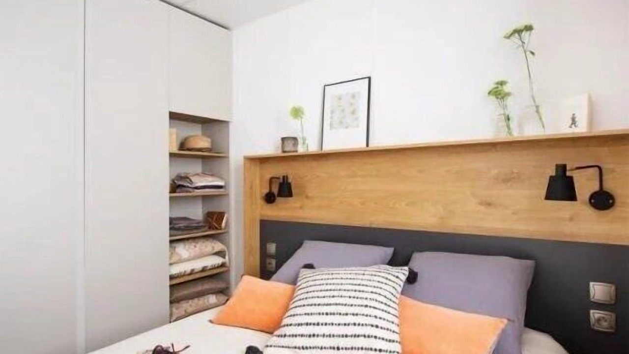 Photo of Bedroom in Salles-Curan
