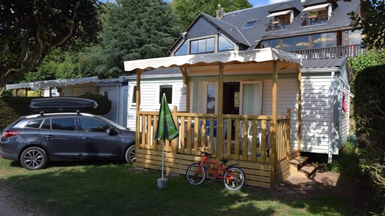 Photo of Outdoor in Salles-Curan