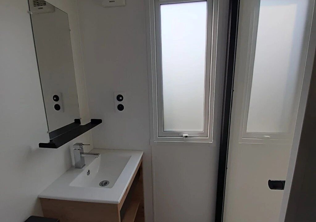 Photo of Bathroom in Les Moutiers-en-Retz
