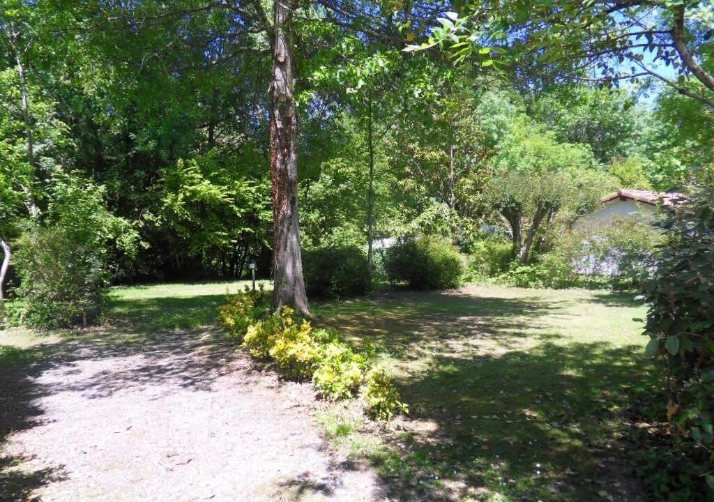 Photo of Outdoor in Urt