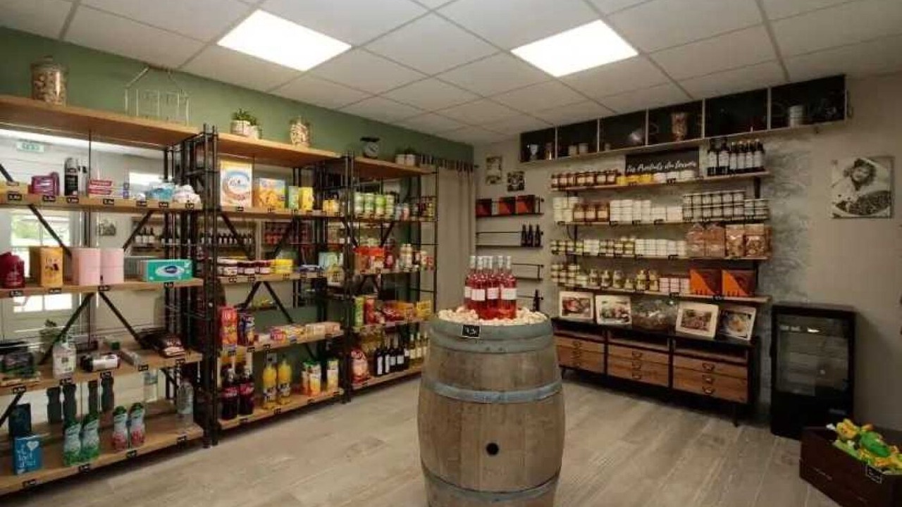 Photo of Others in Loupiac