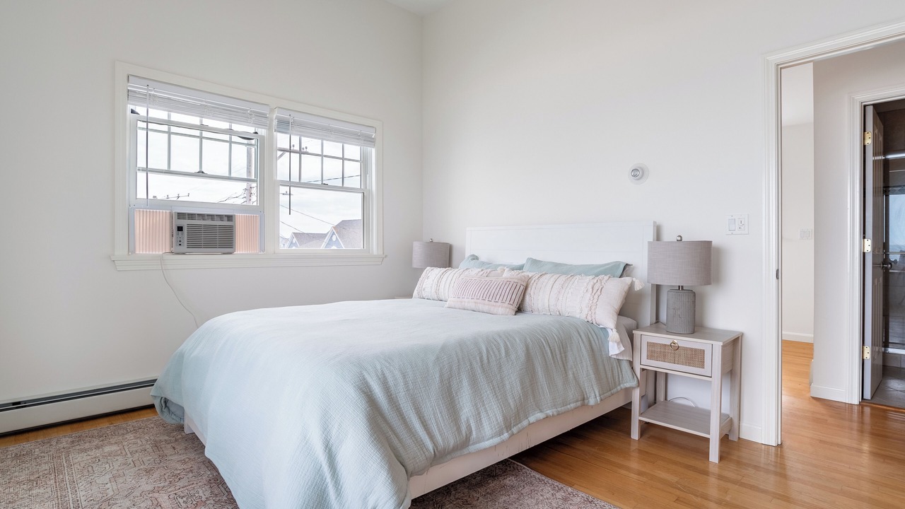 Photo of Bedroom in Wells Beach