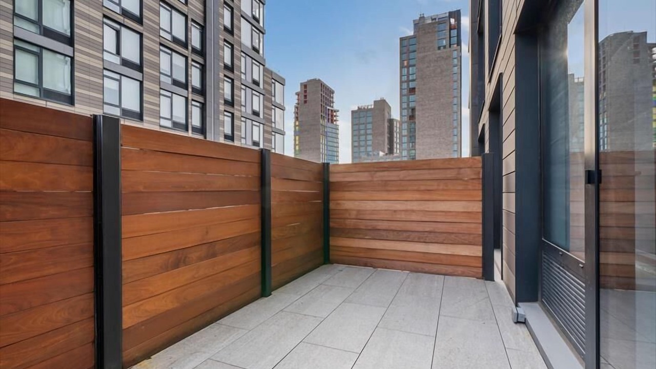 Photo of Patio Balcony in Port Morris