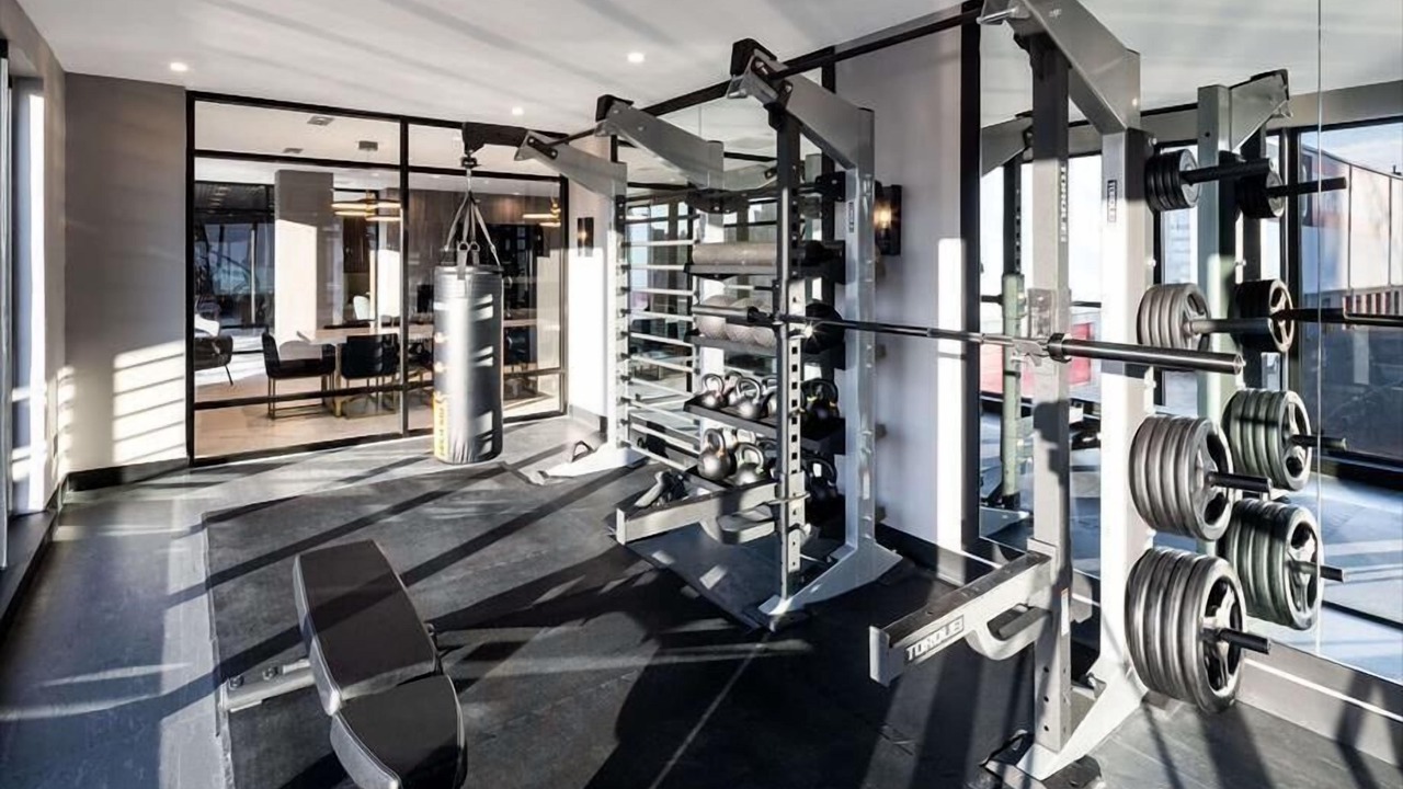 Photo of Others in Port Morris