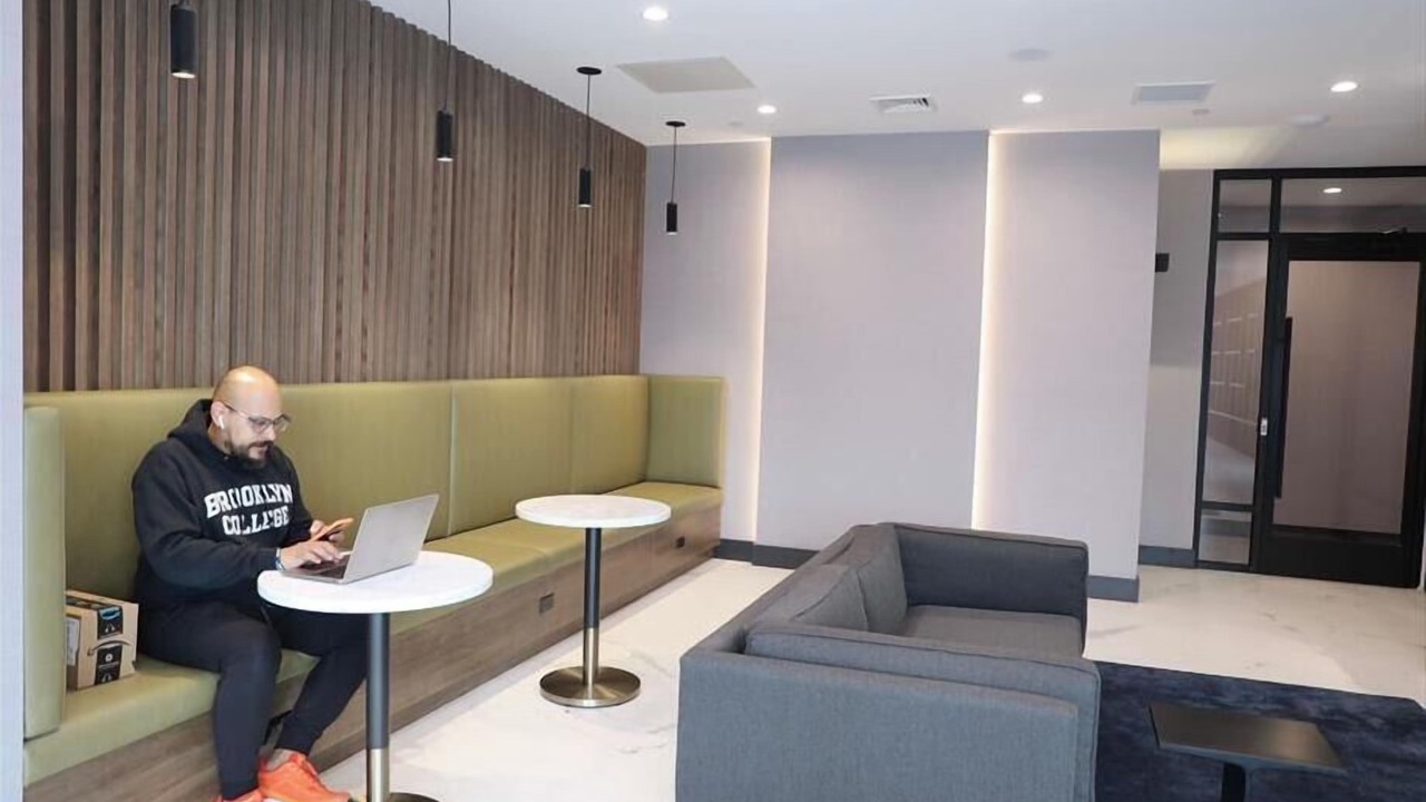 Photo of Others in Port Morris