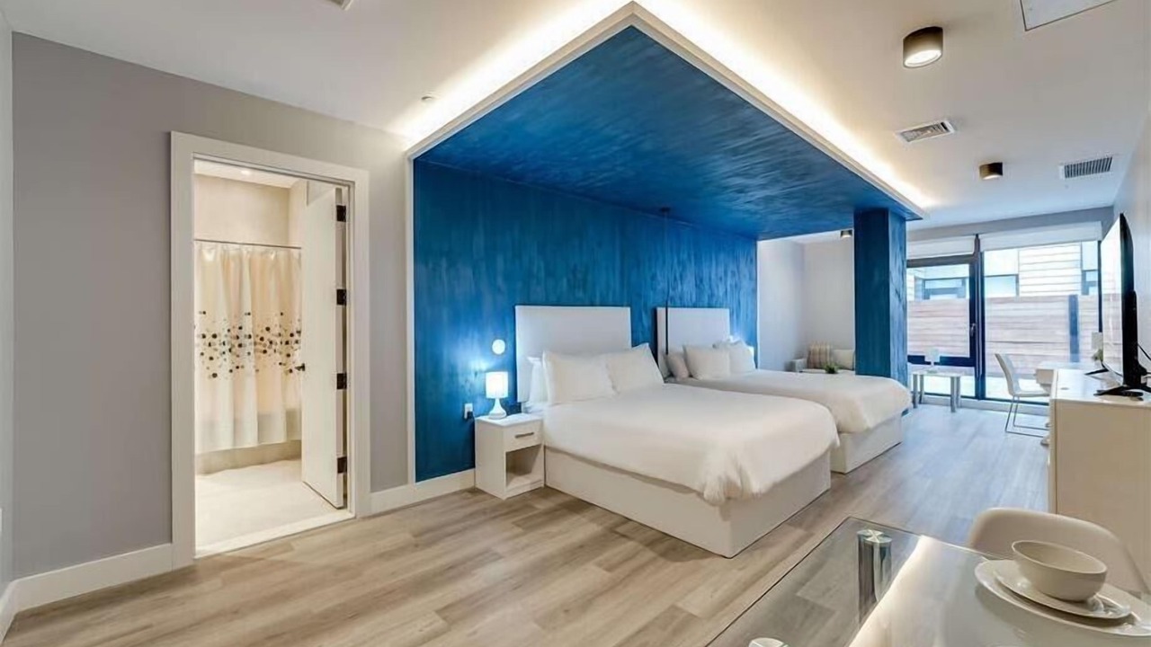 Photo of Others in Port Morris