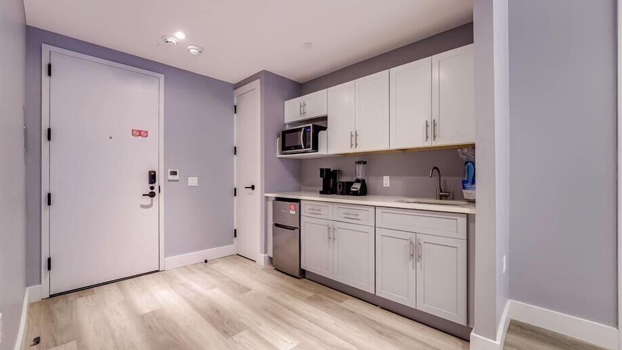 Photo of Others in Port Morris