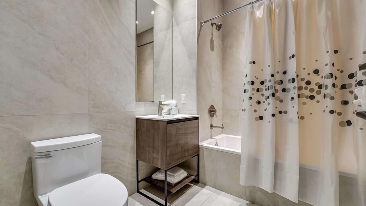 Photo of Bathroom in Port Morris