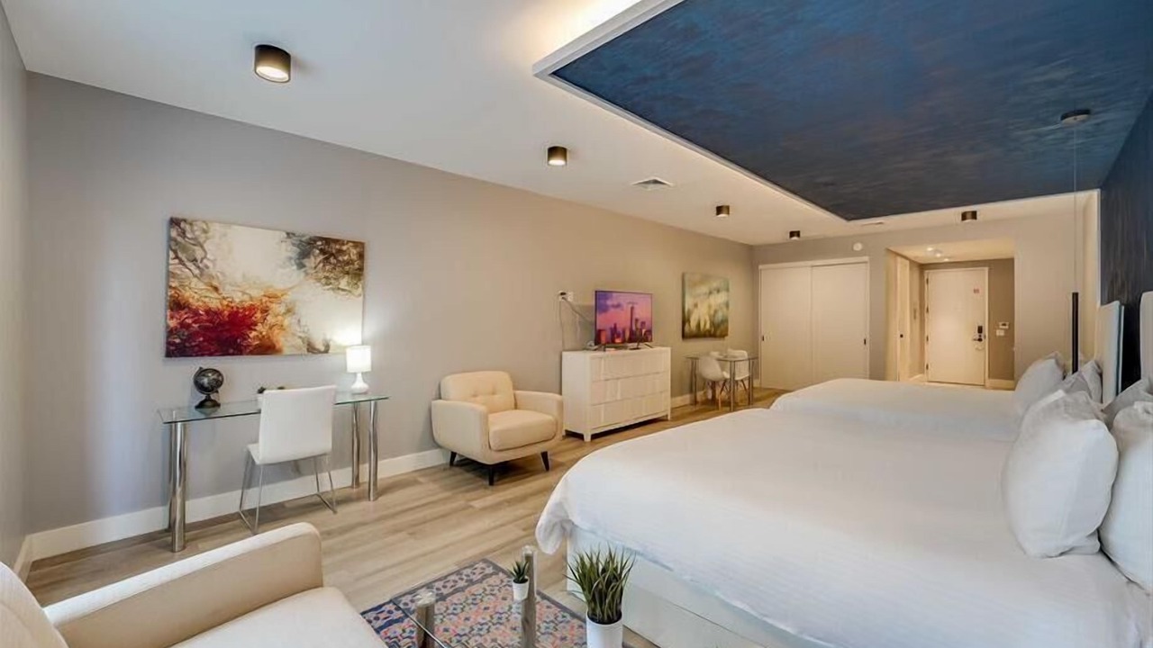 Photo of Others in Port Morris