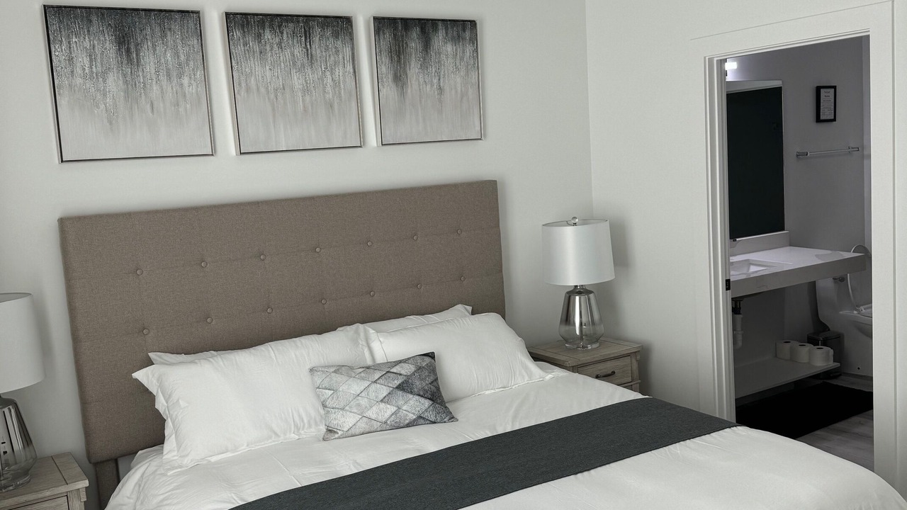 Photo of Bedroom in Gulfport